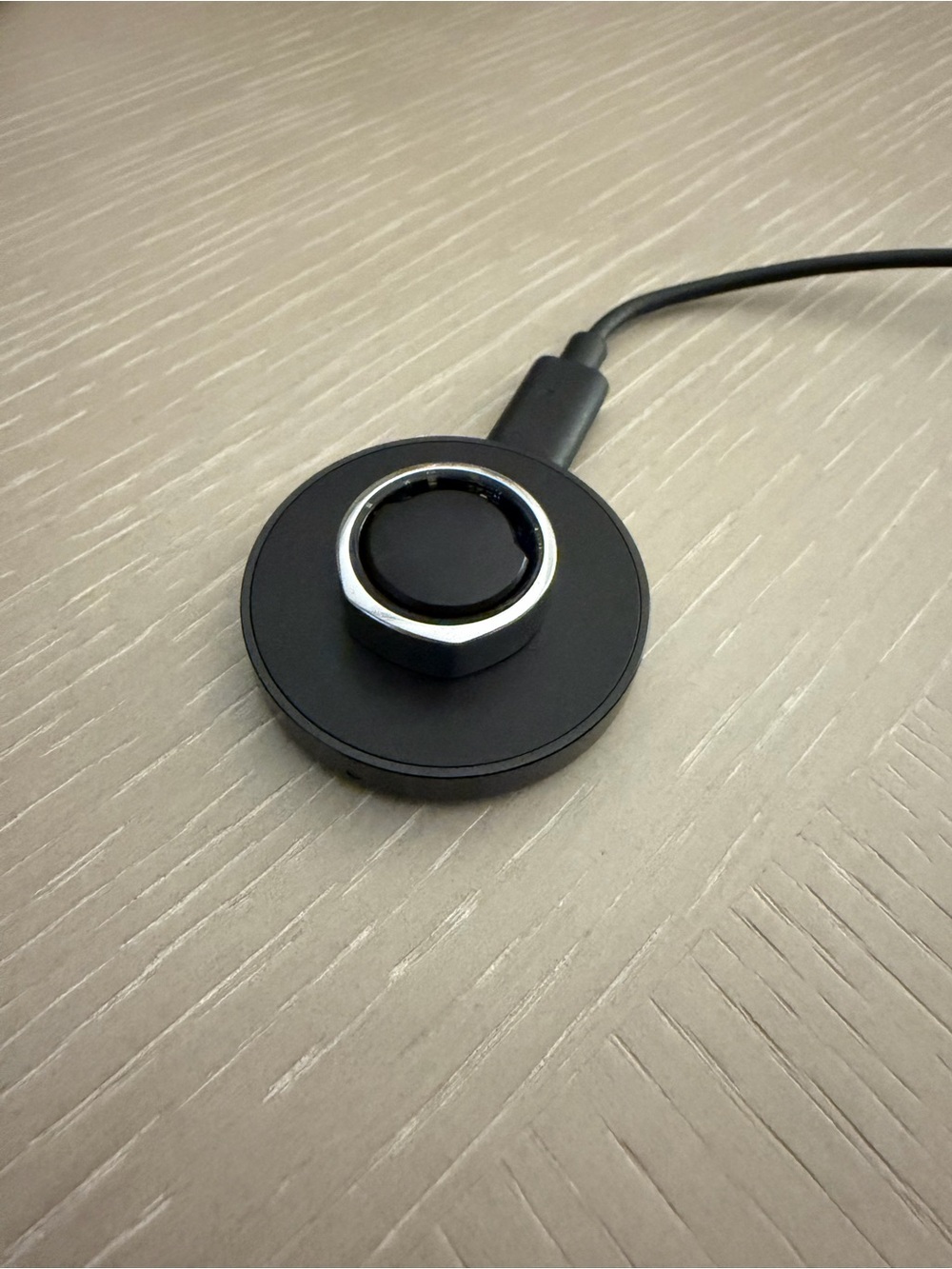 Oura Ring - Picture 3 of 3
